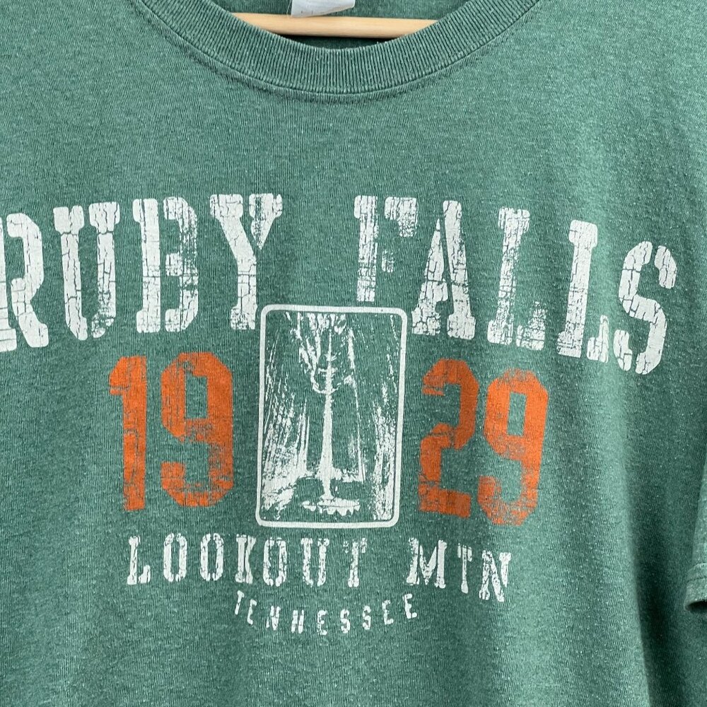 Gildan Heavy Cotton Mens Green Ruby Falls 1929 Graphic Printed T-Shirt Size L - Picture 2 of 9